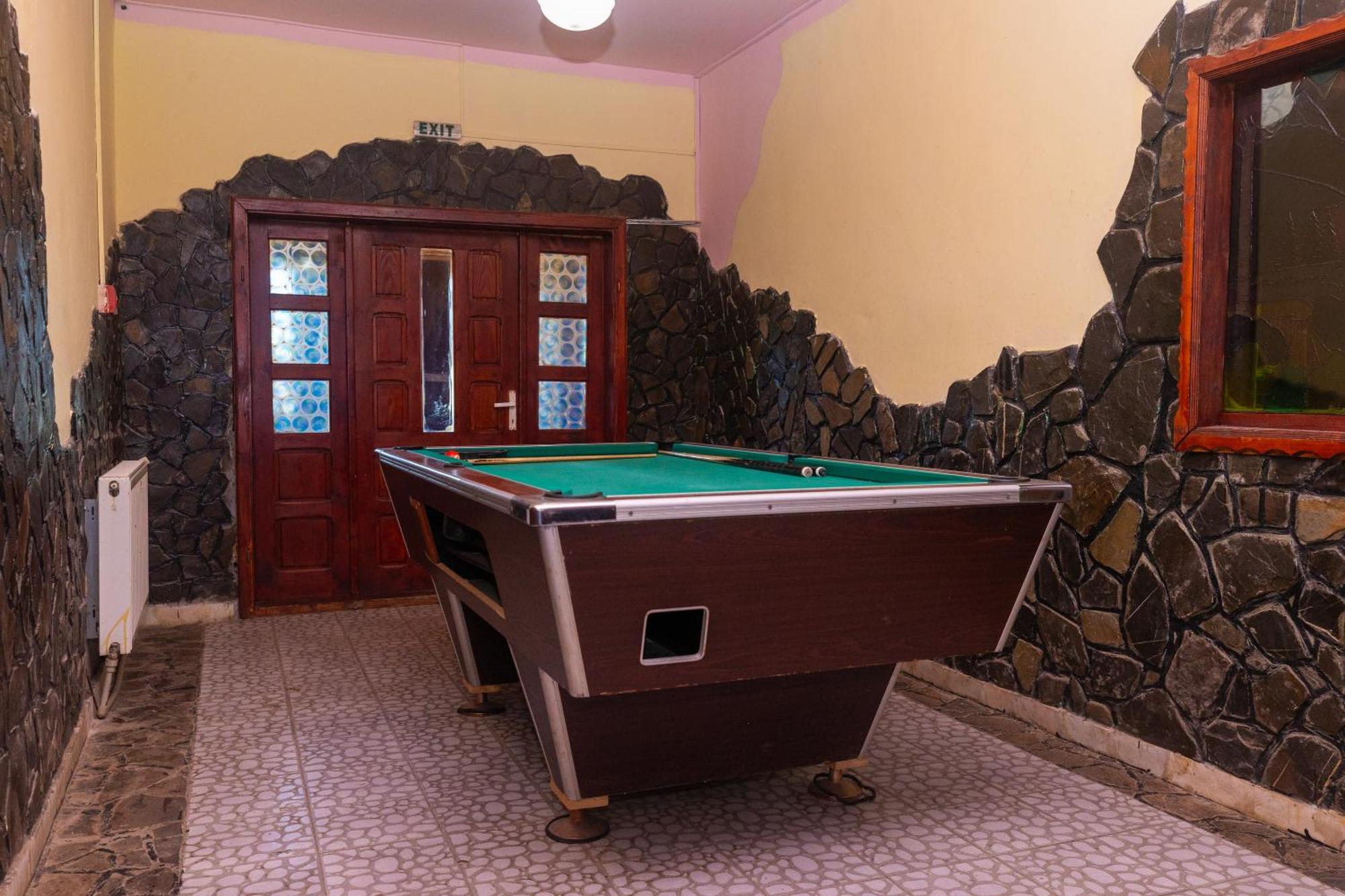 Cabana Girbova Predeal Exterior photo